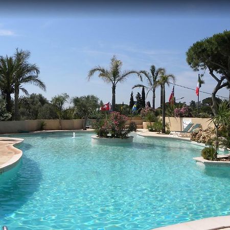 Mobile Home In Frejus, South Of France Экстерьер фото