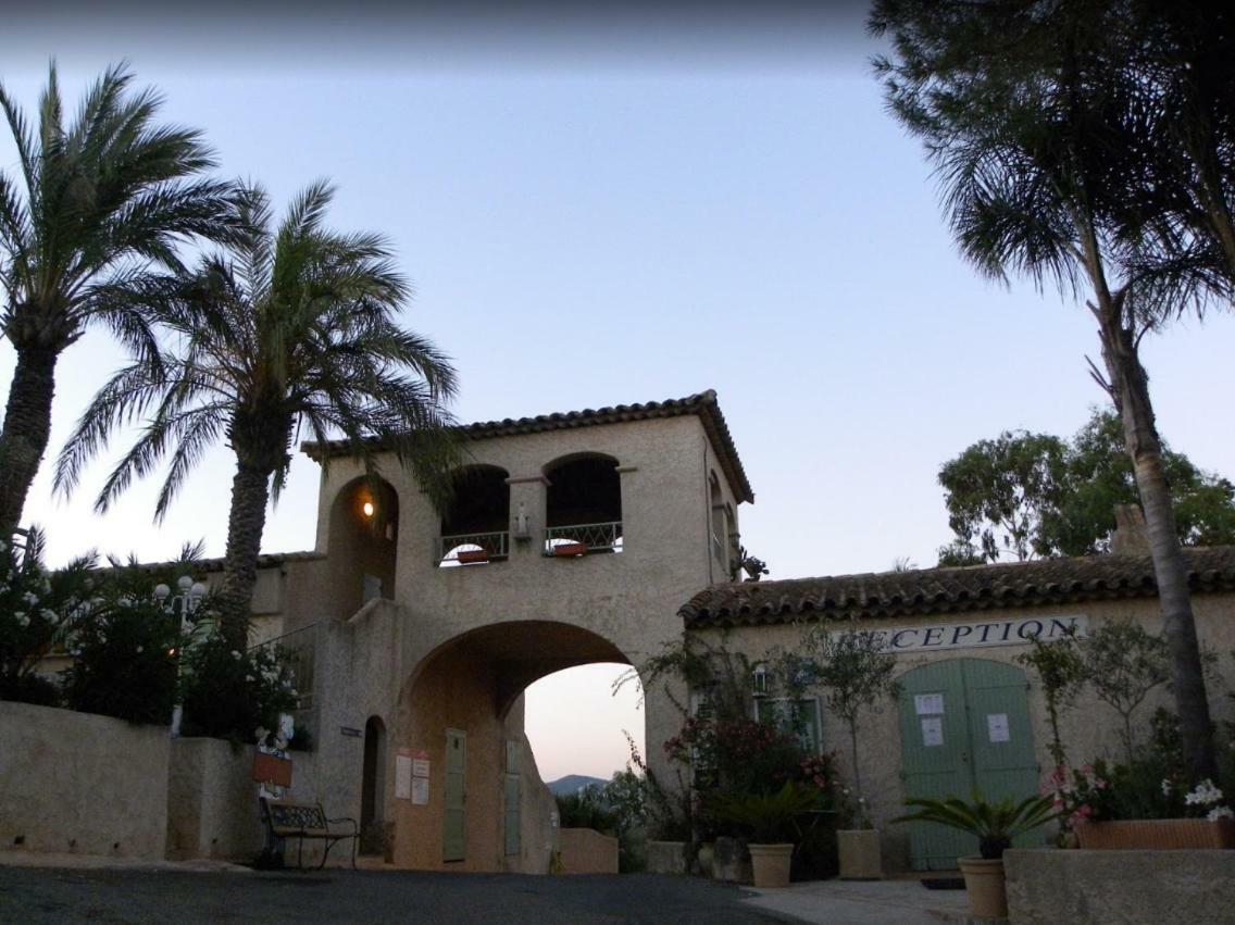 Mobile Home In Frejus, South Of France Экстерьер фото