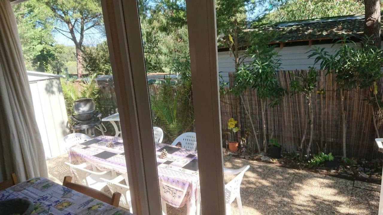 Mobile Home In Frejus, South Of France Экстерьер фото